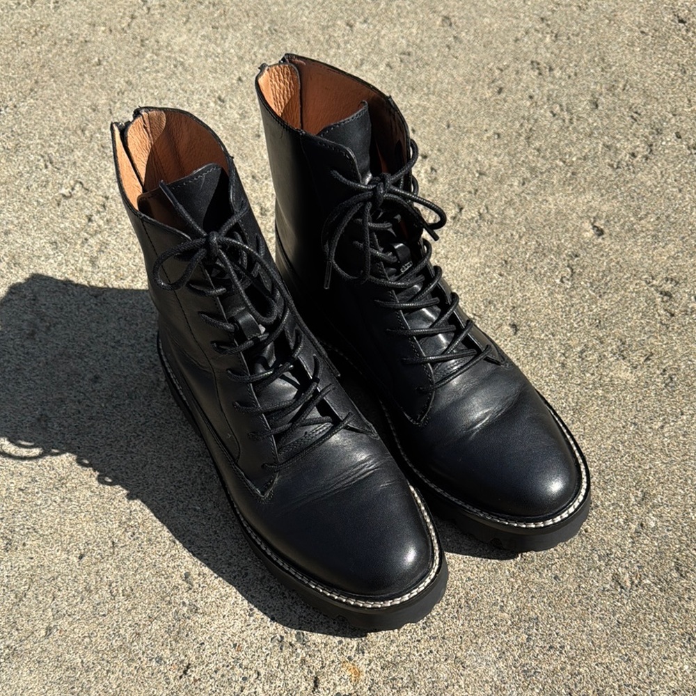 Madewell Citywalk Lugsole Lace-Up Boot